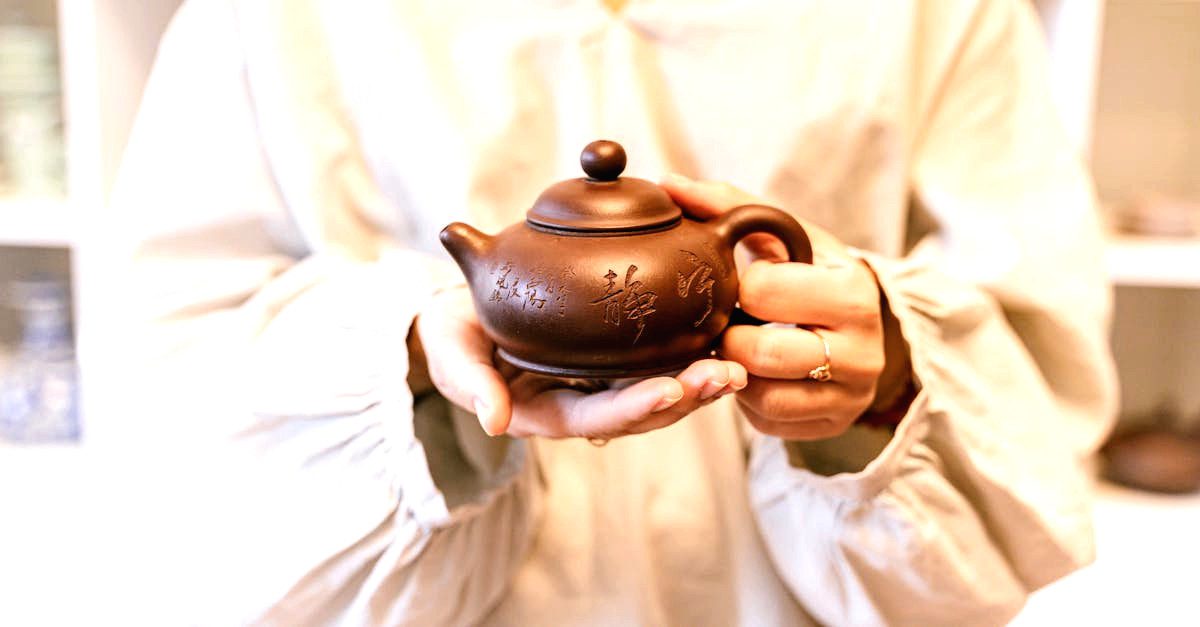 découvrez l'artisanat japonais, une fusion de tradition et de précision, où chaque création témoigne d'un savoir-faire exceptionnel. plongez dans l'univers des maîtres artisans qui perpétuent des techniques séculaires pour produire des œuvres uniques et raffinées.