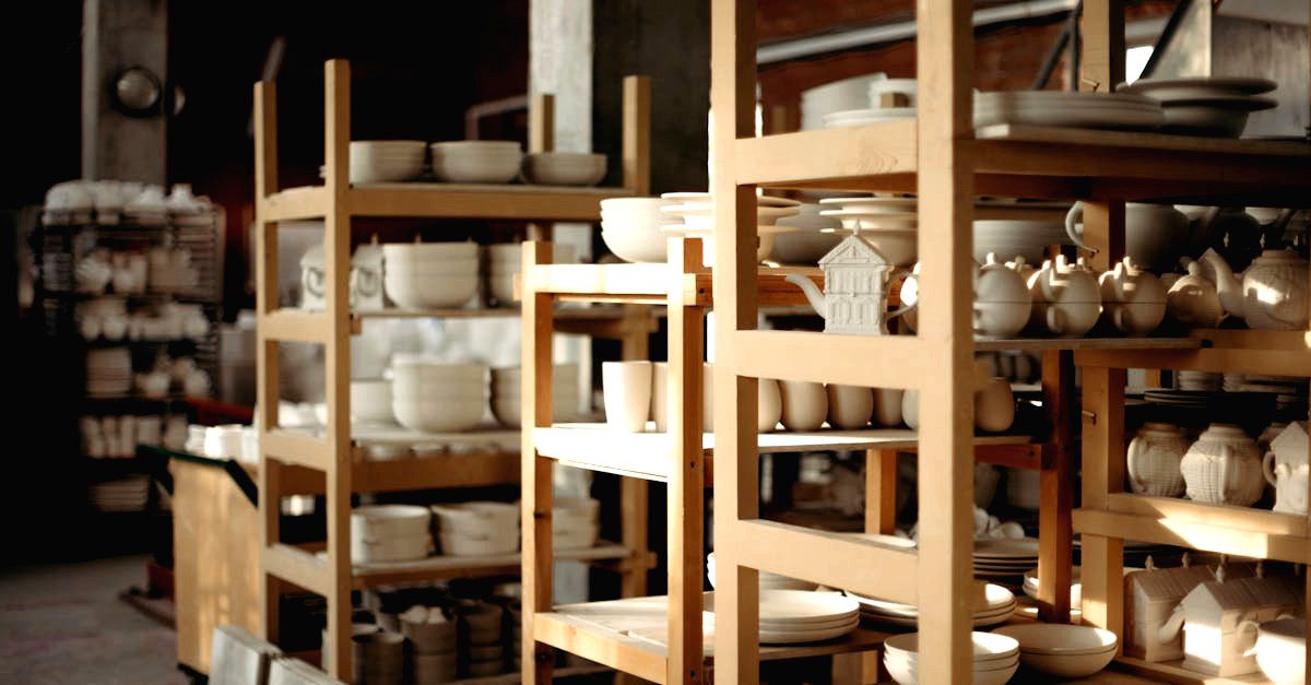 découvrez l'univers fascinant de la céramique, où l'art et la technique se rencontrent. explorez des créations uniques, des conseils de fabrication et des tendances actuelles pour les passionnés d'artisanat et de décoration. trouvez l'inspiration pour vos projets de céramique, que vous soyez débutant ou expert.
