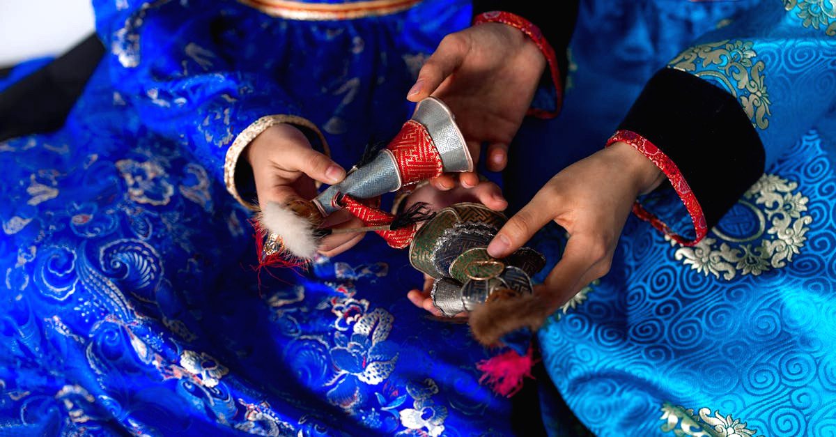 découvrez notre collection de kimonos élégants et confortables, parfaits pour ajouter une touche unique à votre garde-robe. que ce soit pour une soirée chic ou une journée décontractée, nos kimonos s'adaptent à toutes les occasions.