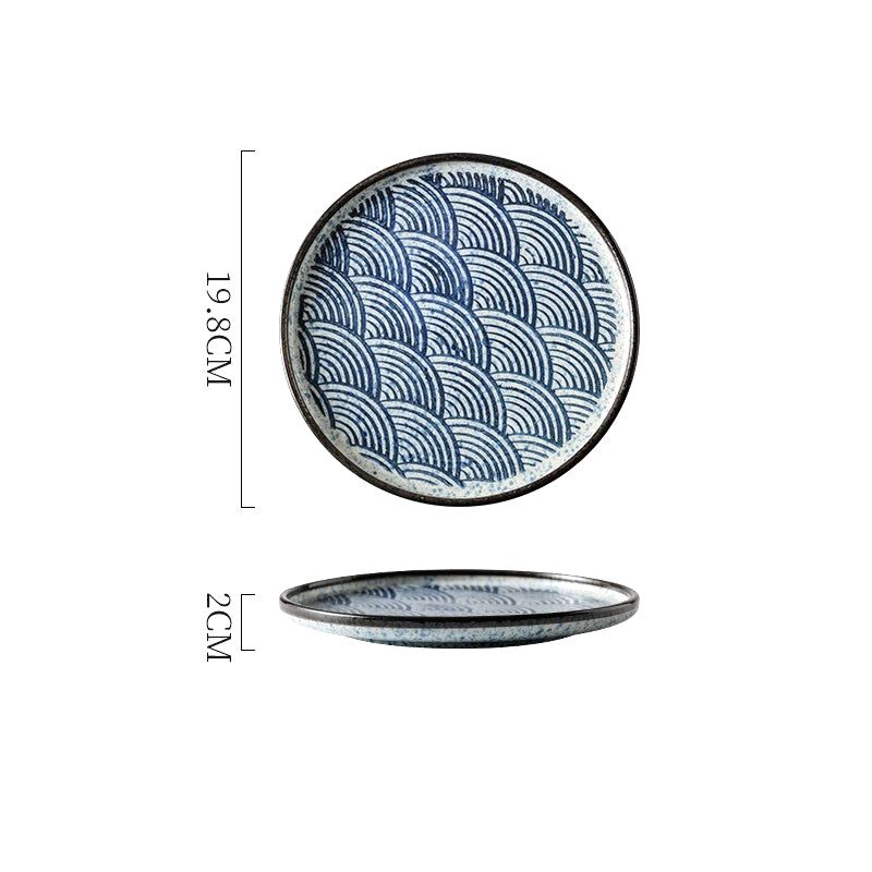 Petite assiette japonaise Seigaiha bleue à motif de vagues, vues de dessus et de profil avec schéma des dimensions
