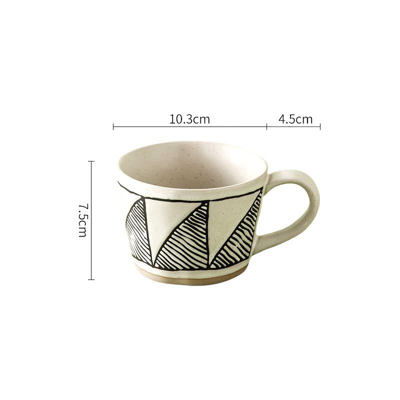 Tasse Mieko à motif triangles avec schéma des dimensions